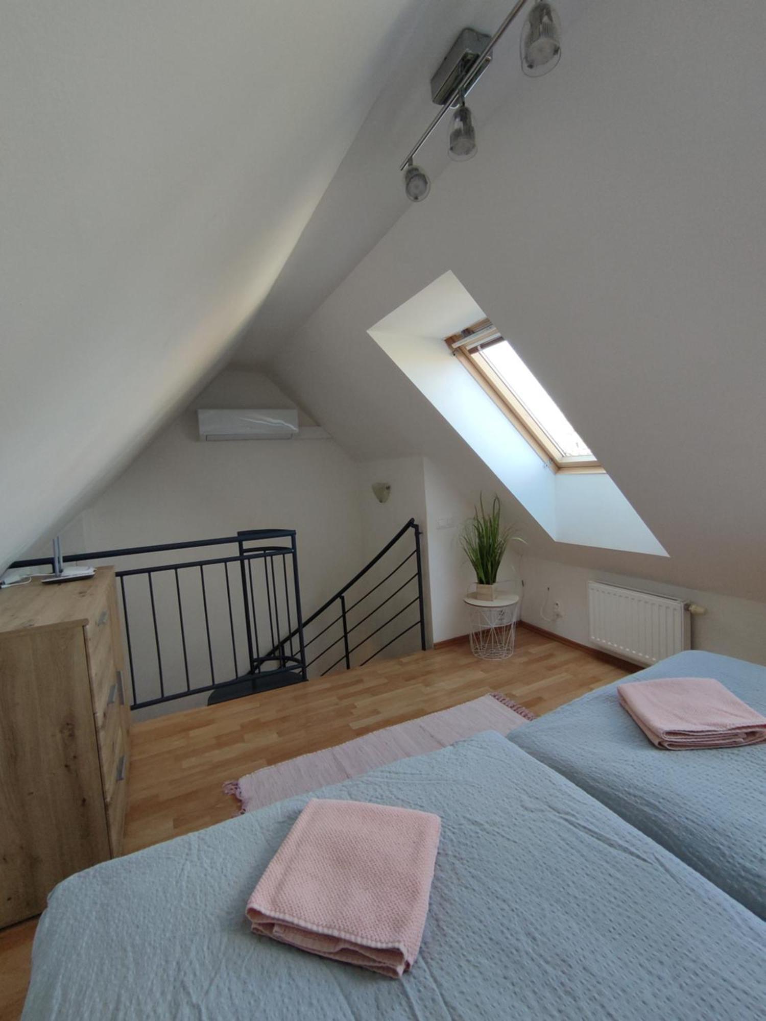 Ferienwohnung Ubytovani Ema Valtice Exterior foto